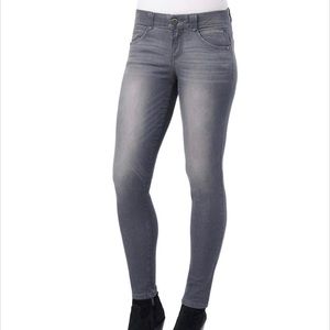 Democracy grey skinny jeans (ONLY WORN ONCE)